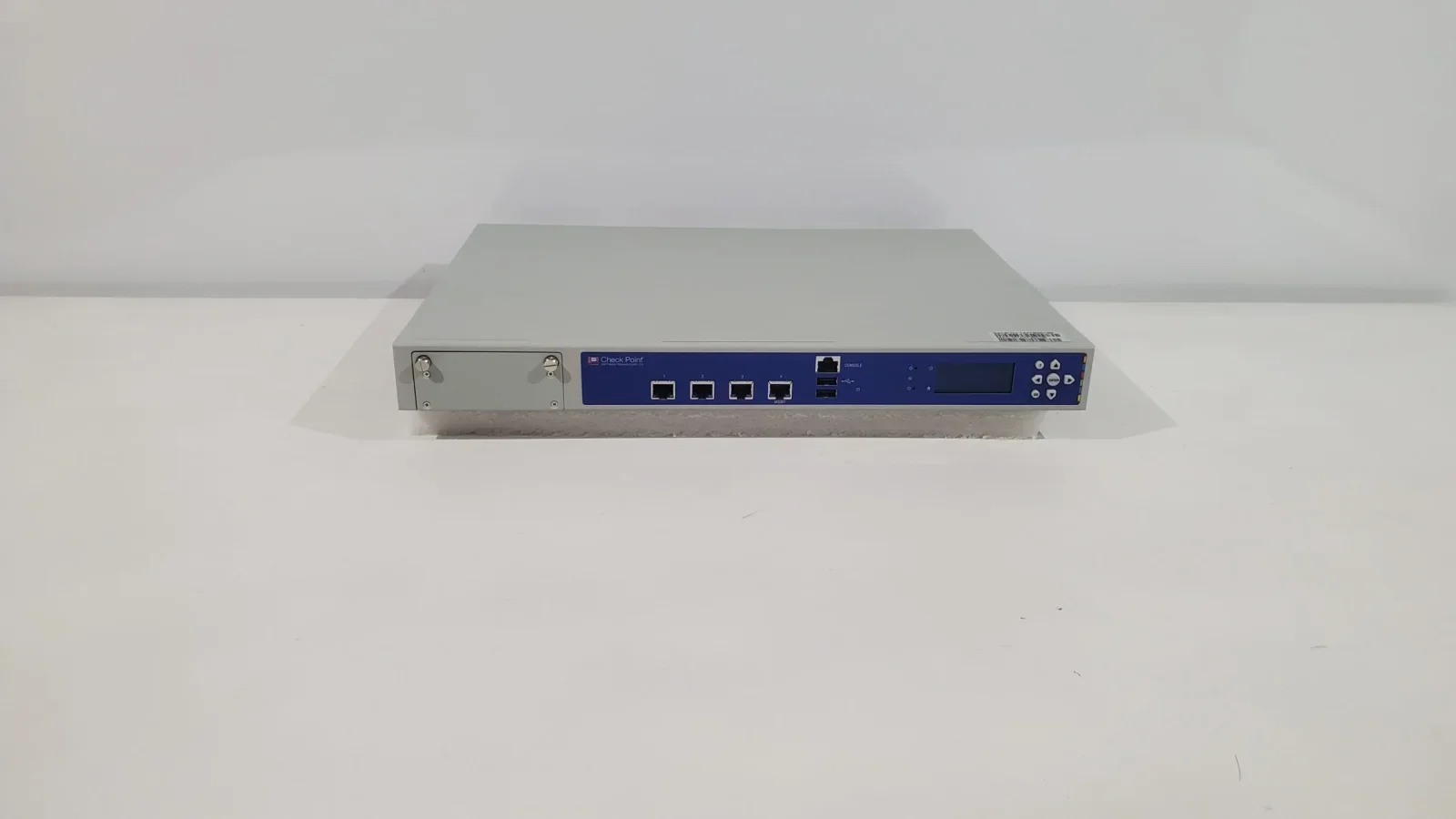 2025-04-15-16-43-40 Межсетевой экран CheckPoint T-120 купить | NGFW UTM — изображение 1