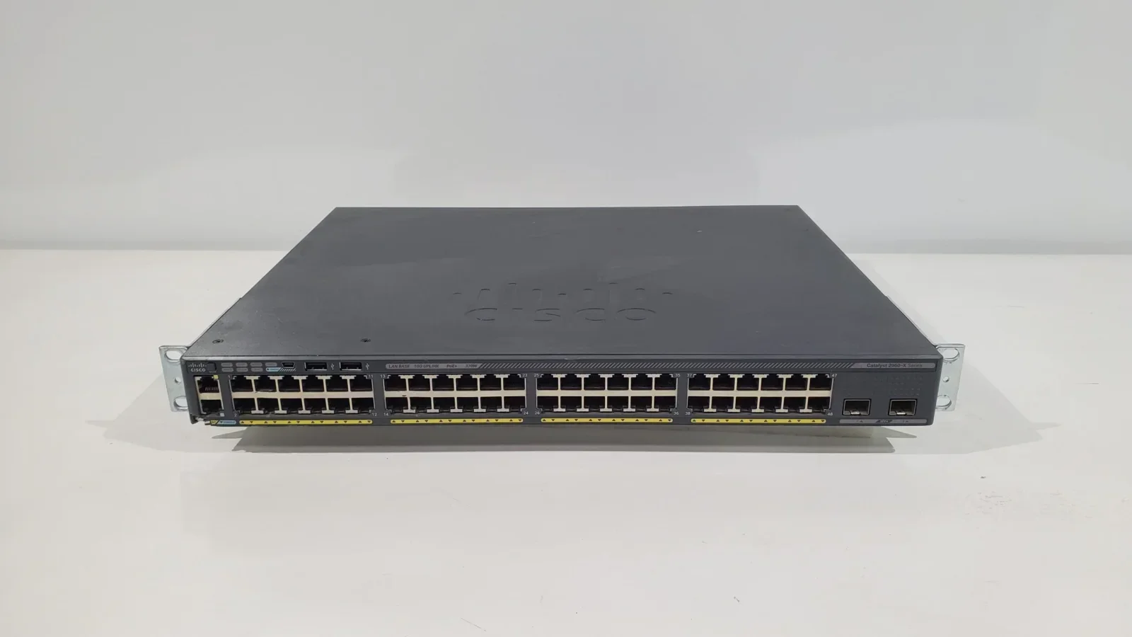 2025-04-18-11-54-59 Купить Cisco WS-C2960RX-48LPD-L | 48-портовый PoE+ коммутато — изображение 1