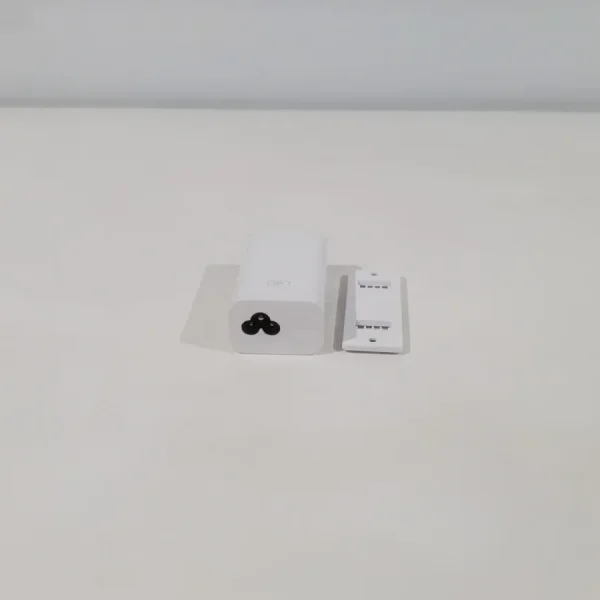 Инжектор PoE Ubiquiti GP-A240-050G POE-24-12W-G-WH купить