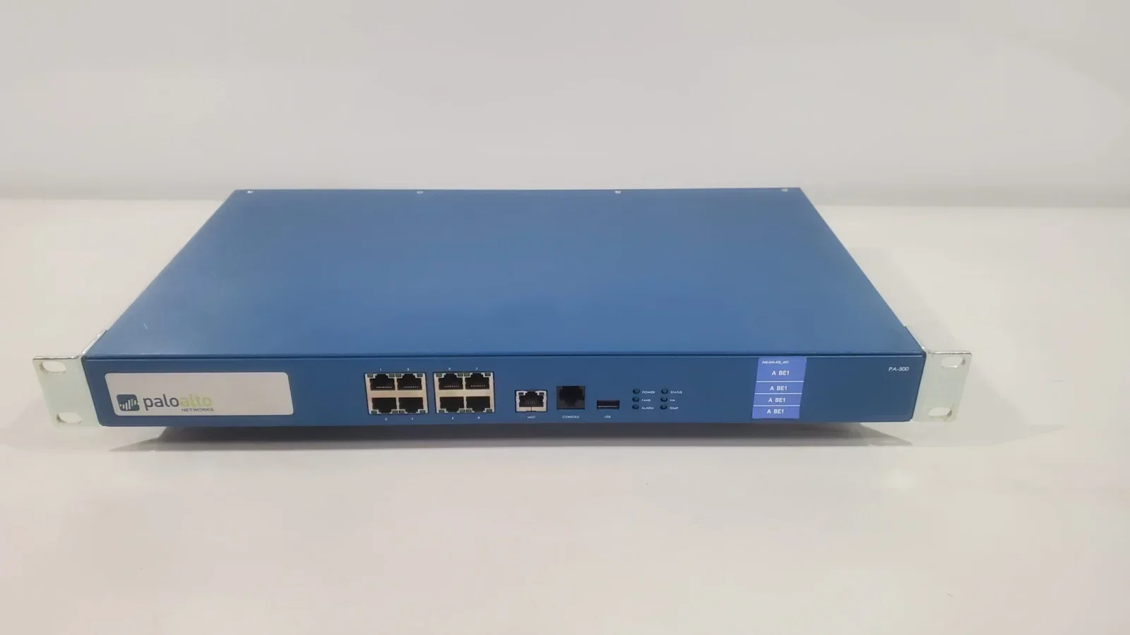2025-05-15-14-41-35 Купить Palo Alto PA-500 NGFW межсетевой экран UTM — изображение 1
