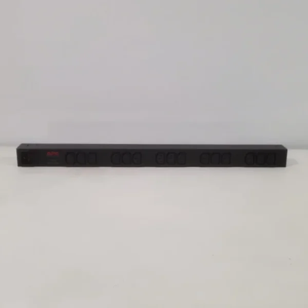 APC AP9572: Распределитель питания 0U, 16A, 8 розеток C13