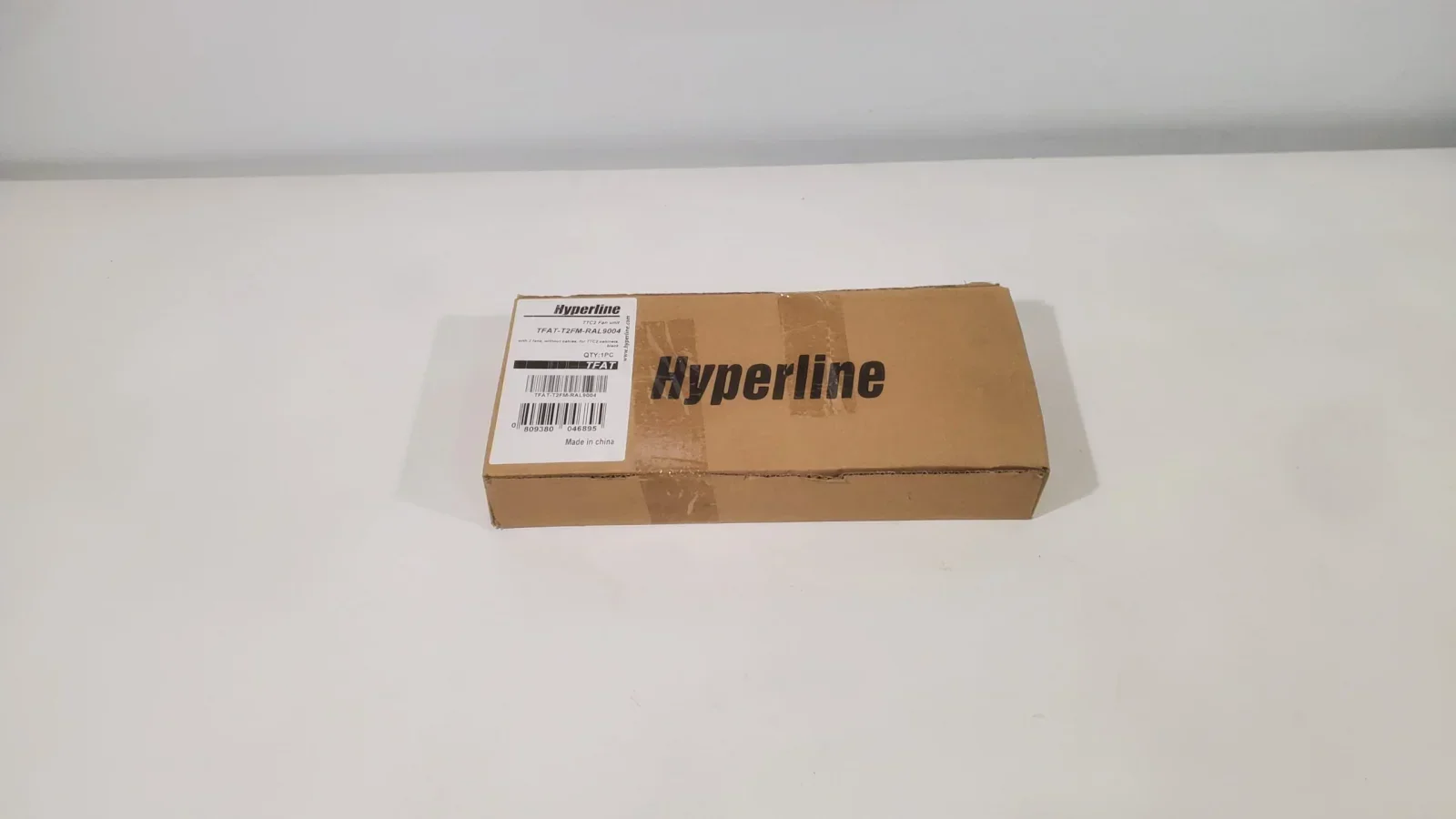 2025-12-12-11-18-00 Модуль вентиляторный HyperLine TFAT-T2FM-RAL9004 для ЦОД — изображение 1